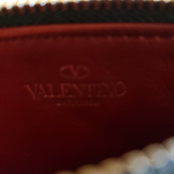 Valentino Garavani Quilted Gunmetal Rockstud Zipper Coin Purse And Cardholder - Picture 6 of 8